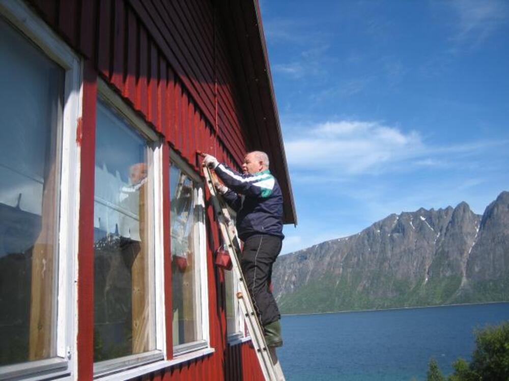 Kjell i aksjon på sørveggen