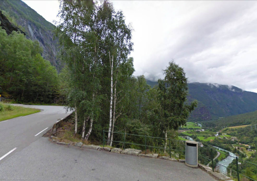 Utsikt ned til Fortun