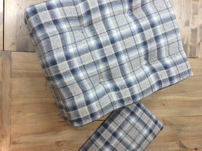 ETTER: Putesett i et rutete ulltekstil fra Mulberry