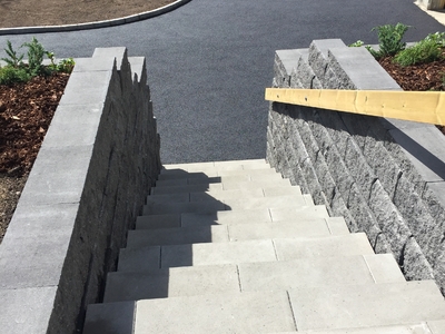 ASAK ELEMENT TRAPP MED HÅNDLIST