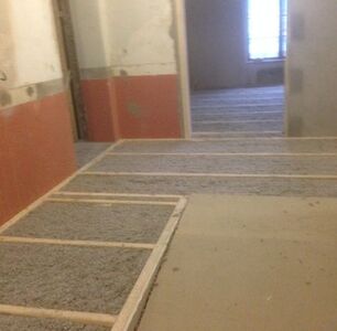 Lydisolering gulv hotell. 