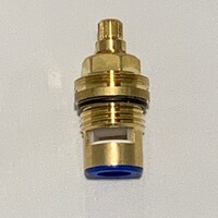 Keramisk kranoverdel 1/2