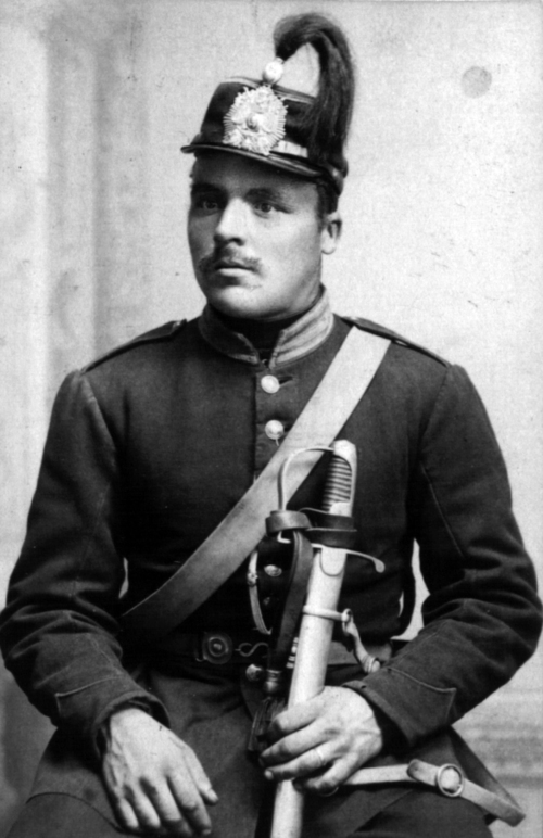 REF-0821 Trondheim 1885. Erik Ytterhus i full mundur.