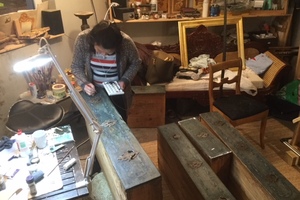 Eksempler på restaurering av antikke møbler