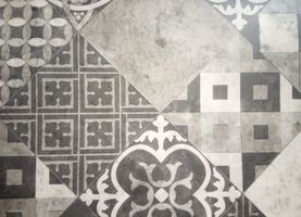 26. Trend Zaragoza, tile stone 3 m.