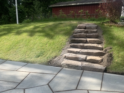 Naturstein trapp og skifer plass